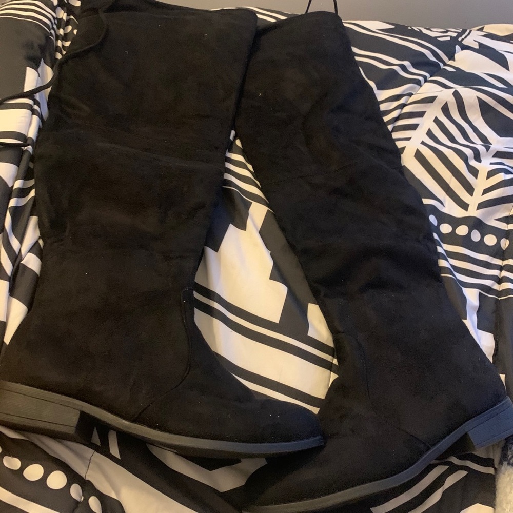 Black knee high boots